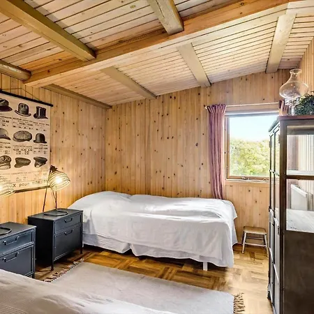 Ae242-aeroskobing-borgnaesvej-11 * Ærøskøbing